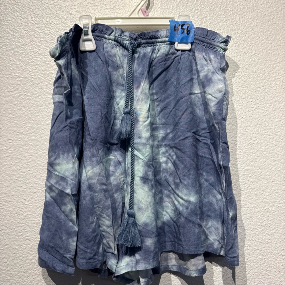 Roxy Women’s Happiness Awaits Beach Shorts - Size L BNWT